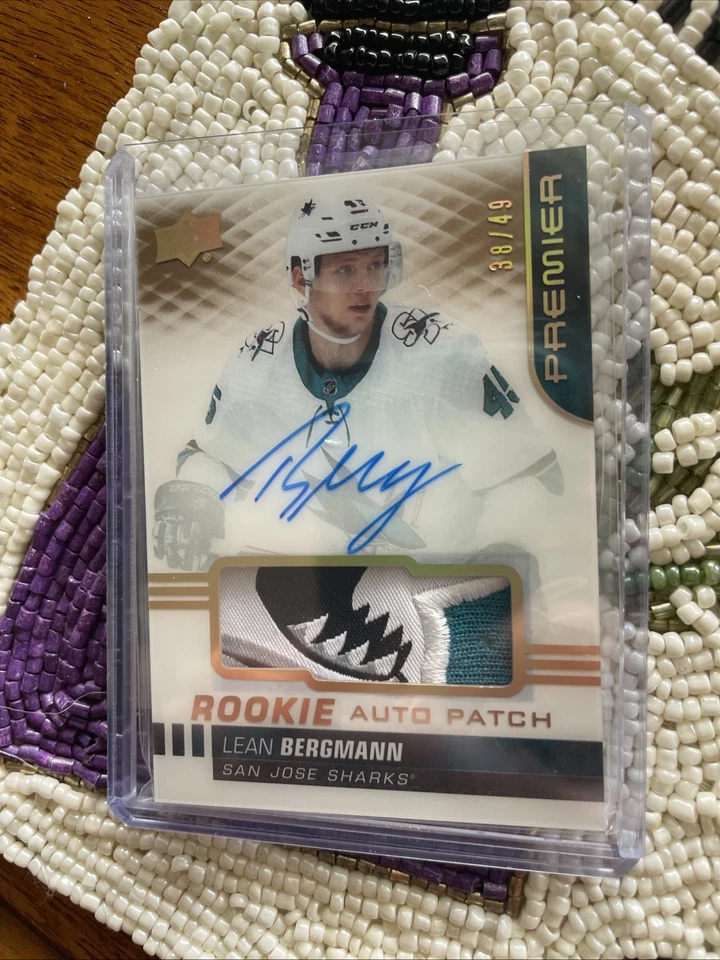 2019-20 Premier Acetate Rookie Patch Auto Gold Spectrum 38/49 - Image 1 of 4