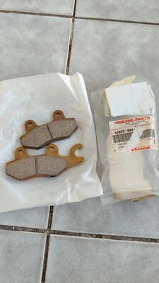 NUEVO 2008-2017 GENUINO KAWASAKI NINJA 250R/300 JUEGO DE PASTILLAS DE FRENO 43082-0081 Foto 1 de 4