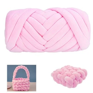 Chunky Pink Yarn for Arm Knitting Pet Beds Blankets DIY Crafts Super Soft - Picture 1 of 7