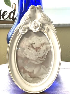 NEW Isaac Jacobs White with Gold Accents, Resin, Picture Frame (4x6 photos) - Picture 1 of 2