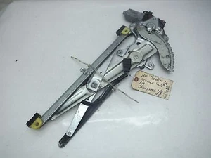 WINDOW REGULATOR MOTOR OEM 2001 TOYOTA 4RUNNER PASSENGER FRONT - Picture 1 of 4