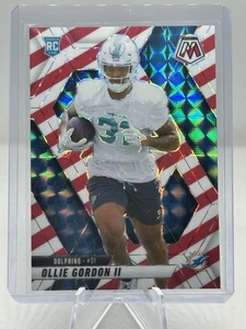 2025 Mosaic Ollie Gordon II RC #310 Red White Prizm SP Exclusive Dolphins Rookie - Picture 1 of 9