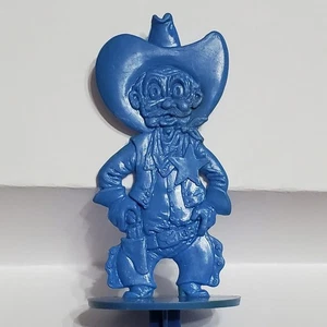 1960 CARTOON 4 Sheriff Buried Treasure Plastic Ice Cream Stick dull blue - Picture 1 of 2