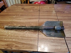 Vintage World War 2 WWII US Ames 1945 Folding Military Trench Shovel - Picture 1 of 6