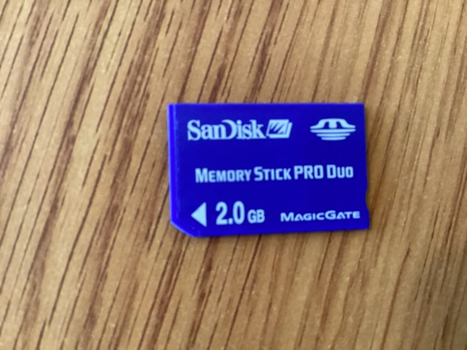 SanDisk 2GB Memory Stick Pro Duo 100% Genuine For SONY Carmera & PSP - Image 1 of 2