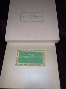Avon 1975 "GENTLE MOMENTS" 22K trimmed Collector Plate, NIB, W free shipping - Picture 1 of 4
