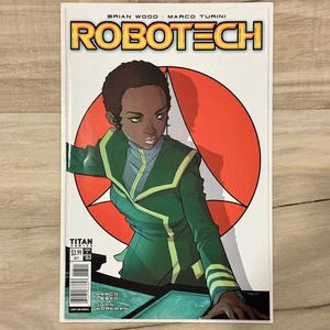 ROBOTECH #3 KARL KERSCHL CLAUDIA GRANT COVER B CHARACTER VARIANT TITAN 2017 NM+ - Picture 1 of 11