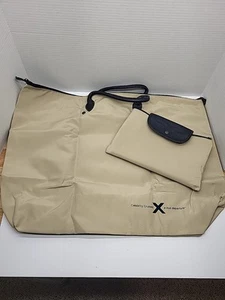Celebrity Cruises große beige Reisetasche mit Kosmetik-/Aufbewahrungstasche, 26"x19,5" - Bild 1 von 18