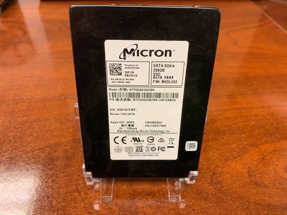 Unidade de Estado Sólido Micron 256GB 1100 SSD SATA 2.5" MTFDDAK256TBN - Imagem 1 de 1