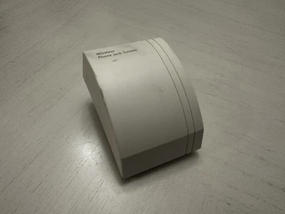 Vintage RCA Wireless Phone Jack Base Unit  RC926 - Image 1 of 4