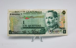 Guatemala Banknote 1 Quetzal  1975 P-59b ~  Maya Design Quetzal Bird Rare - Picture 1 of 2