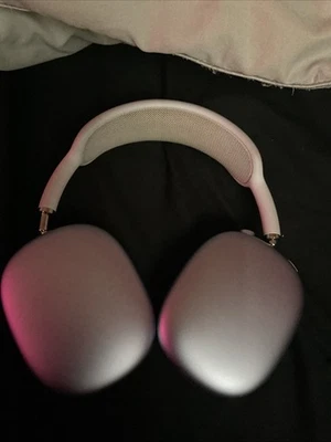 Auriculares inalámbricos con cancelación de ruido Apple AirPods Pro Max 2 USB-C púrpura Foto 1 de 2