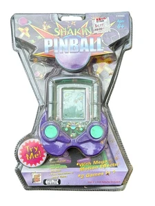 Neu im Karton - MGA Reality Sports Shakin 'Flipper Handheld-Spiel - Bild 1 von 2