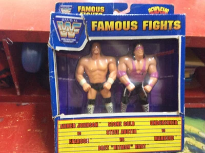 Luchadores WWF Bend-Ems Bret Hart Stone Cold Steve Austin Justoys peleas famosas Foto 1 de 4