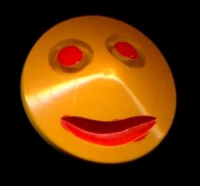 Bakelite Button Carved & Painted Funny Face Vintage  - Image 1 of 3