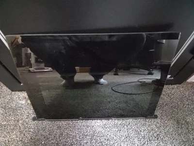 2019 2020 2021 RAM 1500 4 门 CREW 四轮车背玻璃中心仅含 G546 — 第 1/2 张图片