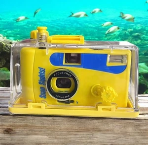 De colección Miras a Presión Película 35mm Cámara Subacuática Apuntar y Disparar 28mm Lente Amarilla - Imagen 1 de 6
