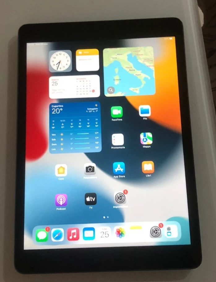 Apple iPad Air 2.ª Generazione 9.7'' 16GB Wi-Fi  – Grigio Siderale - Immagine 1 di 1