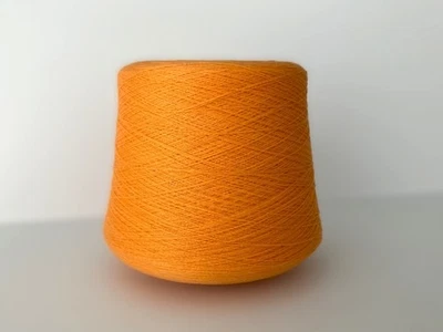 100% кашемир от Cariaggi 2/28 почти как новый конус 150 г цветной мандарин Италия - Изображение 1 из 4