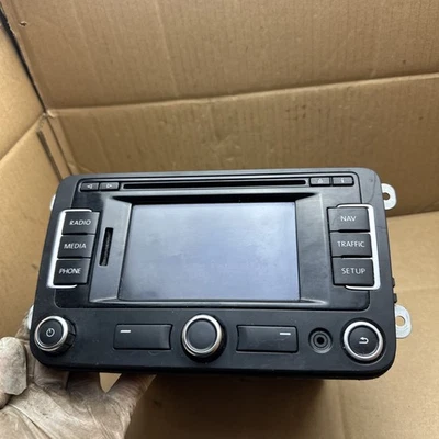 Unidad principal reproductor CD GPS radio Volkswagen Passat B7 2014 3C8035279Q TTD11888 superior Foto 1 de 4