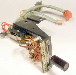ROCK-OLA JUKEBOX 461 part :  Tested / Working SERVICE SWITCH UNIT as shown - Picture 1 of 4