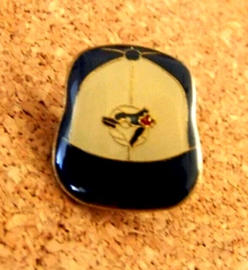 Toronto Blue Jays baseball cap lapel pin older style MLB - Picture 1 of 6