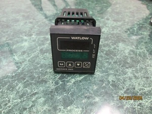 WATLOW TEMPERATURREGLER 965A-3DAO-OOGG (REGAL F3) - Bild 1 von 2
