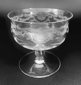Vintage Bryce 350 Etched Ivy Garland Low Sherbet Elegant Glass Antique 3-/1/8" - Picture 1 of 3