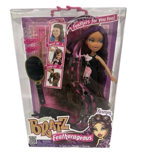 Neu im Karton Bratz Featherageous Yasmin mit Haarwerkzeug NEU - Bild 1 von 6