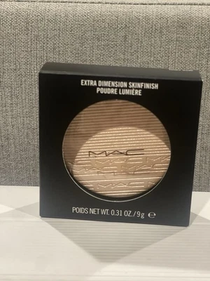 NIB MAC extra dimension skinfinish pouder lumiere 9g Double-Gleam - Image 1 of 4