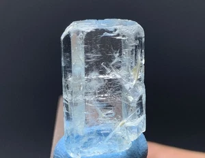 Muestra de cristal terminado transpalente aguamarina natural de 33 quilates de Skardu Pak - Imagen 1 de 14
