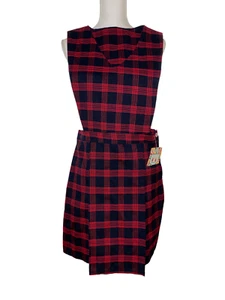 School uniform skirts and jumpers - Picture 1 of 3