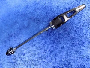 SRAM SKEWER FRONT ONLY 100MM BLACK NEW WITHOUT PACKAGE - Picture 1 of 4
