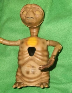 E.T. Tiger Electronic The Extra-Terrestrial Figure 2000 *MUTE* TLC PARTS - Picture 1 of 12