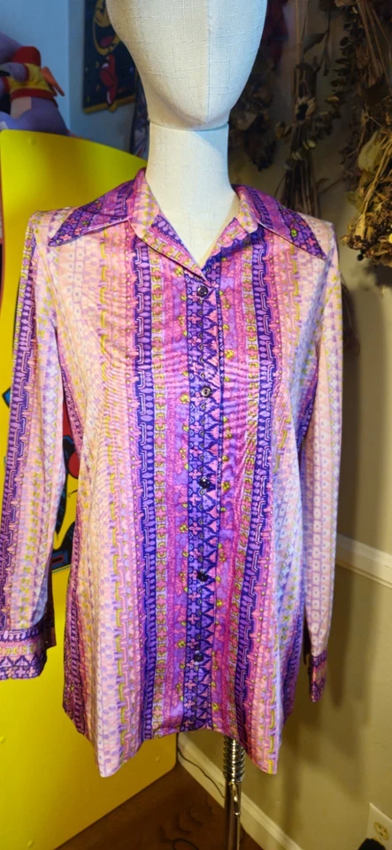 1970s Button Down Dagger Collar Graphic Dress Shirt - Image 1 of 4