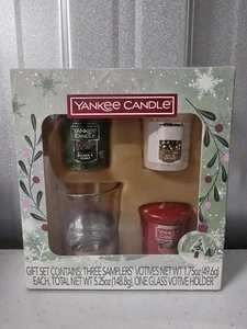 Yankee Candle Geschenkset 3 Votiv Duftkerzen & Glaskerzenhalter Weihnachten - Bild 1 von 1