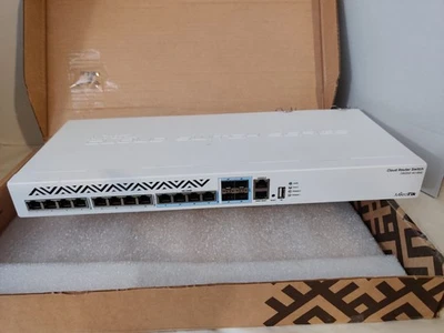MikroTik CR312-4C-8XG conmutador router en la nube 10GbE SFP 12 puertos Foto 1 de 3