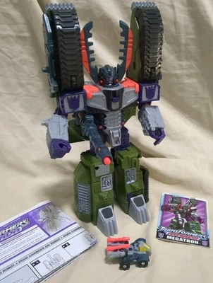 Transformers Armada Megatron with Leader-1  Mini-con Complete w Missiles 2002 - Image 1 of 4