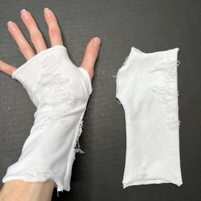 Guantes Disfraz Momia Blanco Rasgado Calentadores de Brazos Longitud de Muñeca Juegos con disfraces Sistema operativo Envejecido Foto 1 de 3