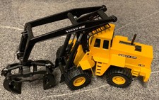 VOLVO BM L160 COMPACTEUR 1/50 JOAL N°241