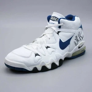 Nike Willie Anderson #40 Autographed Game-Worn/Used Signed Basketball Sneakers - Picture 1 of 12