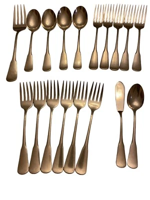 SSS by ONEIDA Patrón “Independencia” 18 PC Lote Mixto Cubiertos Foto 1 de 4