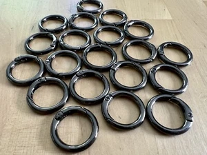 2 Mini Karabiner Schlüsselanhänger klein Karabinerhaken | Schwarz | 25mm - Bild 1 von 2