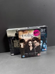 THE WALKING DEAD 27 DISC SET / THE TWILIGHT SAGA - Picture 1 of 5