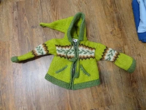 Kinder Woll Strickjacke Reißverschluss grün Streifen spitz Kapuze gefilzt Wolle geschrumpft - Bild 1 von 7