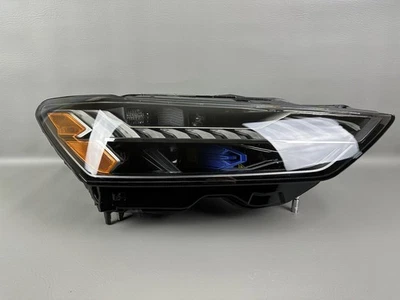 Conjunto de luces de faros LED LÁSER 2021-2024 lado derecho Audi RS6 RS7 OEM Foto 1 de 4