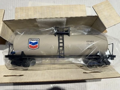 LIONEL O Scale  #6-17901  Chevron Uni- Body Tank Car - Image 1 of 4