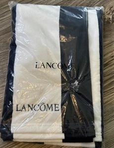 Lancome Handtuch marine & weiß Streifen Polyester bestickt "Lancôme" neu im Paket - Bild 1 von 2