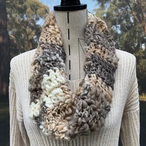 Super Chunky 24 Ply Woman's/Ladies Cowl/Neck Warmer. Infinity Scarf. Wool. - Picture 1 of 8