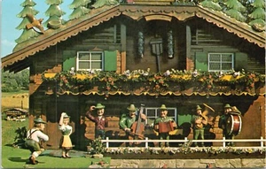 Die größte Kuckucksuhr der Welt, ALPINE-ALPA, Wilmot, Ohio - Postkarte ohne Post - Bild 1 von 2